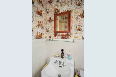291 Brighton St, Belmont, MA 02478 - Photo 16