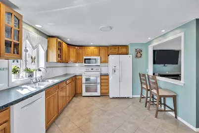 3 Harness Dr, Falmouth, MA 02536 - Photo 8