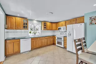 3 Harness Dr, Falmouth, MA 02536 - Photo 10