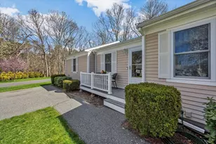 3 Harness Dr, Falmouth, MA 02536 - Photo 2