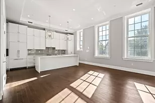 20 Mechanic Square, Marblehead, MA 01945 - Photo 2