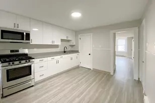 124 Trenton St, Boston, MA 02128 - Photo 4