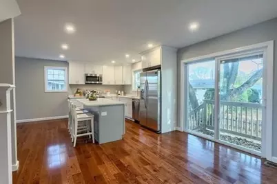 348 South Rd #1, Bedford, MA 01730 - Photo 4