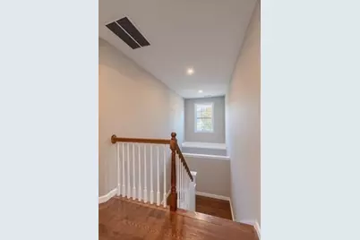 348 South Rd #1, Bedford, MA 01730 - Photo 10