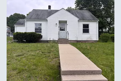 349 Oak St, Clinton, MA 01510 - Photo 1