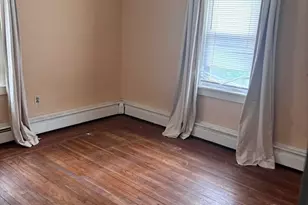 349 Oak St, Clinton, MA 01510 - Photo 4
