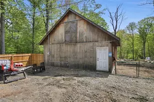 41 Woronoco Rd, Blandford, MA 01008 - Photo 36