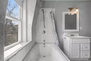 13 Beckler Ave, Boston, MA 02127 - Photo 26