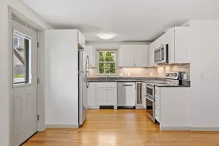 12 Morse Ct, Manchester by the Sea, MA 01944 - Photo 10