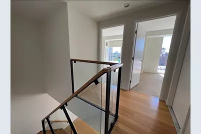 2 Earhart St #910, Cambridge, MA 02141 - Photo 10