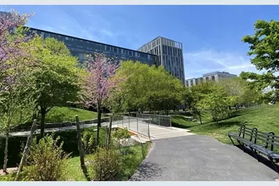 2 Earhart St #910, Cambridge, MA 02141 - Photo 22