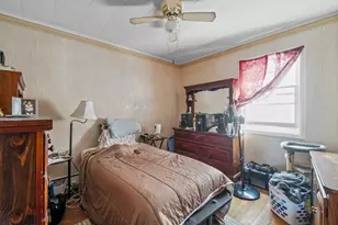 284 Broadway, Fall River, MA 02721 - Photo 24