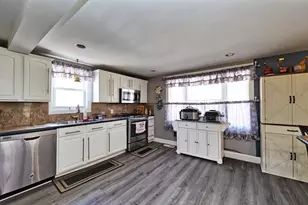 235 Chavenson St, Fall River, MA 02723 - Photo 10