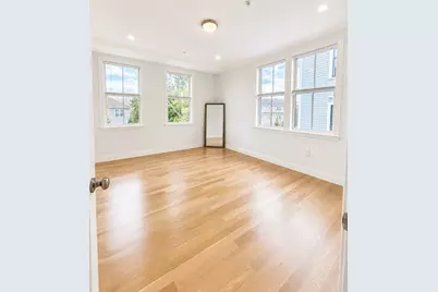 50 Waverly #C, Boston, MA 02135 - Photo 12