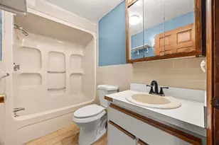 37 Blendall St, Brockton, MA 02302 - Photo 8