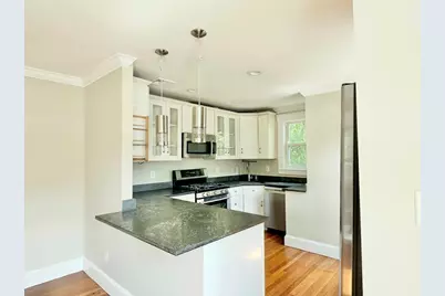 8A Mellon Rd, Wellesley, MA 02482 - Photo 4