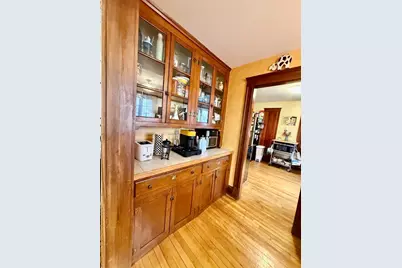 15 Stetson St #1, Brookline, MA 02446 - Photo 8