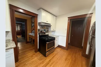 15 Stetson St #1, Brookline, MA 02446 - Photo 14
