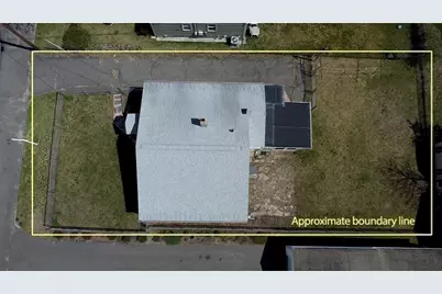 17 McBride St, Springfield, MA 01104 - Photo 28