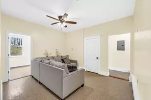 86 Winthrop St, Boston, MA 02119 - Photo 18