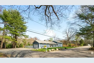 118 North St, Grafton, MA 01519 - Photo 2