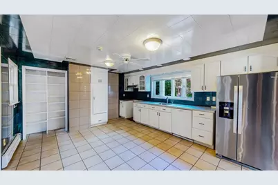 298 River St #298, Newton, MA 02465 - Photo 6