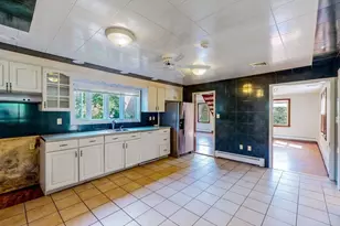298 River St, Newton, MA 02465 - Photo 4