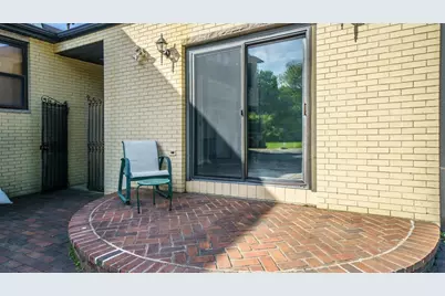 298 River St #298, Newton, MA 02465 - Photo 32