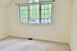 6 Lilac Ct, Hopkinton, MA 01748 - Photo 8