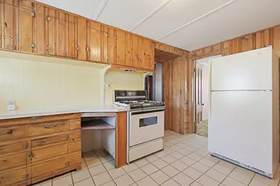 511 Ash St, Brockton, MA 02301 - Photo 12