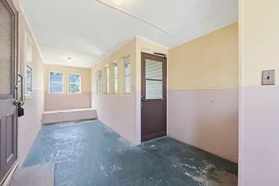 511 Ash St, Brockton, MA 02301 - Photo 8