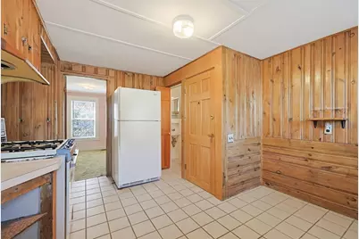 511 Ash St, Brockton, MA 02301 - Photo 14