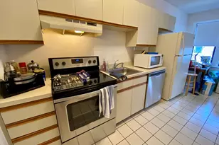 137 Englewood Ave, Boston, MA 02135 - Photo 4