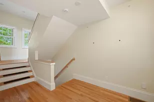 151 Amity St, Amherst, MA 01002 - Photo 6