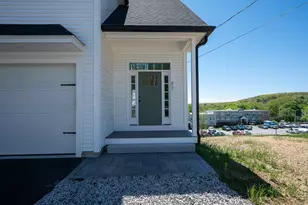 83 Upland, Worcester, MA 01607 - Photo 2