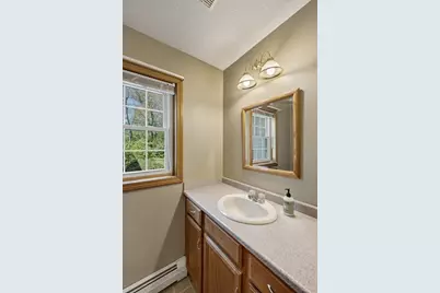 1 Kozera Ave, Hadley, MA 01035 - Photo 12