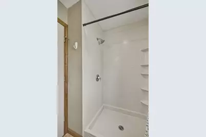 1 Kozera Ave, Hadley, MA 01035 - Photo 18