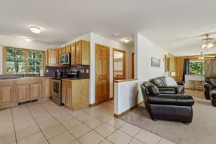 1 Kozera Ave, Hadley, MA 01035 - Photo 24