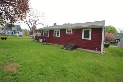 4 Simmons Ave, Whitman, MA 02382 - Photo 4