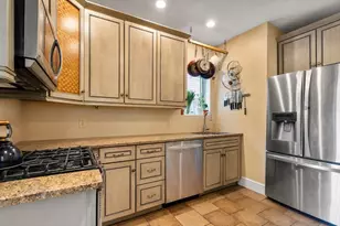 301 Savin Hill Ave, Boston, MA 02125 - Photo 6