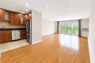383 Langley Rd, Newton, MA 02459 - Photo 2