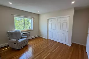 383 Langley Rd, Newton, MA 02459 - Photo 10