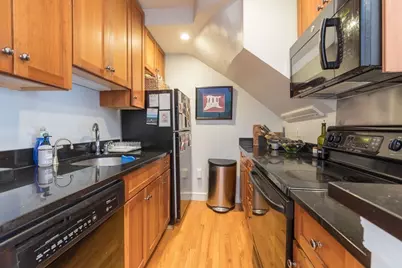 87 Appleton #3, Boston, MA 02116 - Photo 4