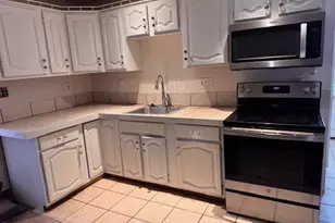 14 Dane St, Everett, MA 02149 - Photo 8