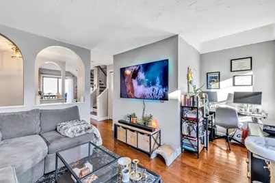 3 Kemble Pl #2, Boston, MA 02127 - Photo 8
