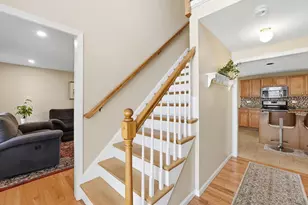 10 Horseshoe Ln, Clinton, MA 01510 - Photo 16