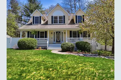 10 Horseshoe Lane, Clinton, MA 01510 - Photo 1