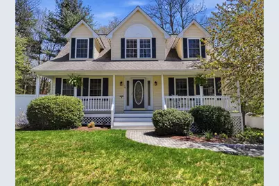 10 Horseshoe Lane, Clinton, MA 01510 - Photo 2