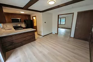 63 Prescott Dr, Chelmsford, MA 01863 - Photo 2