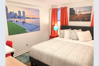 130 W 8th St #1A, Boston, MA 02127 - Photo 18
